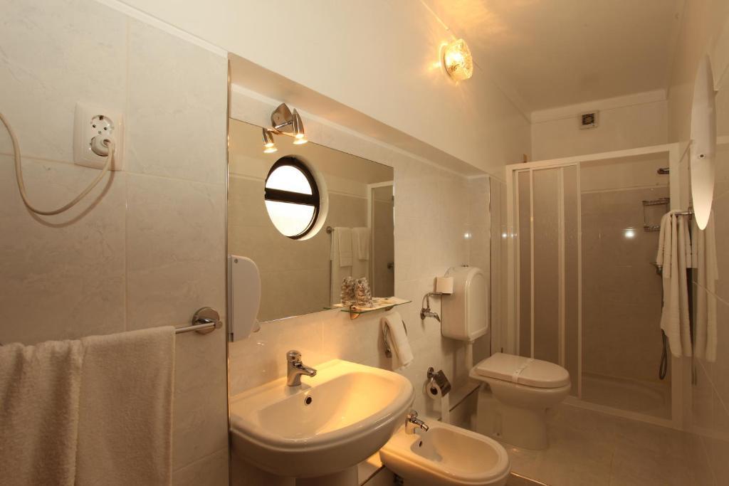 מלון Pinhanços Residencial Sra. Da Lomba מראה חיצוני תמונה